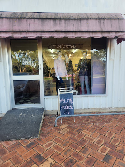 Good Country Community Opshop