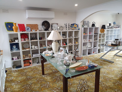 Andy's Place op shop
