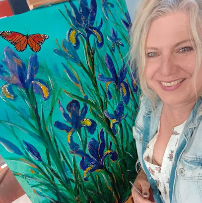 STUDIO ARTISTIQUE, ART GALLERY, OP-SHOP & COLLECTABLES