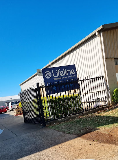 Perth Street Shop (A Lifeline Darling Downs Op-Shop)