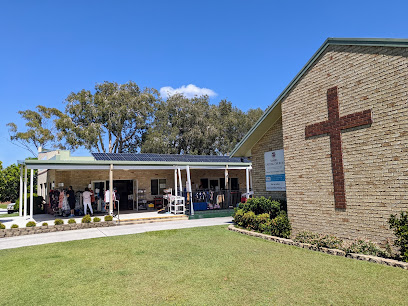 Yamba Uniting Church (Worship - Sun 9:30am) and Op Shop (Hours below)