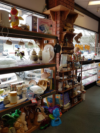 Angliss Gully Op Shop
