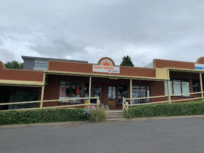 Son Shine Op Shop