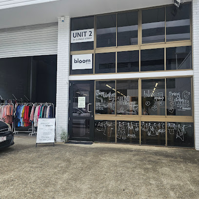 Bloom Op Shop