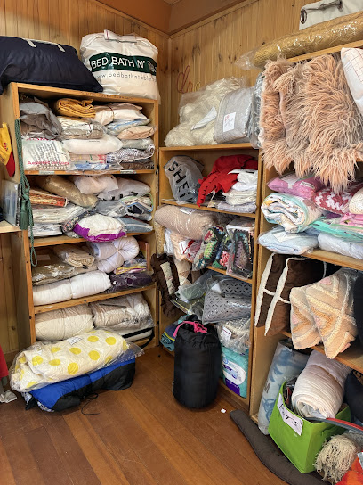 Op Shop - St Thomas Uniting Church
