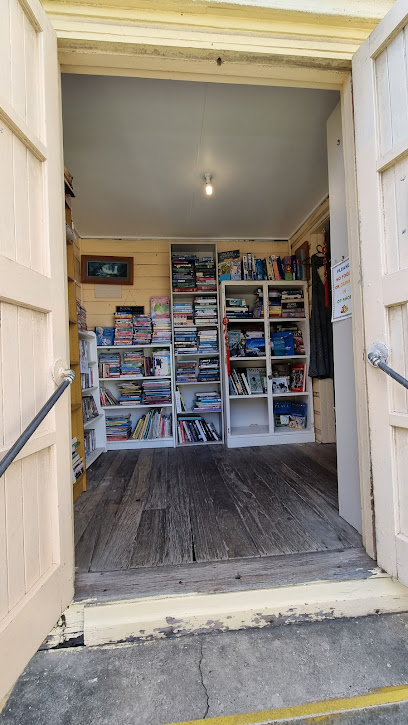 Anglican Op Shop Byron Bay